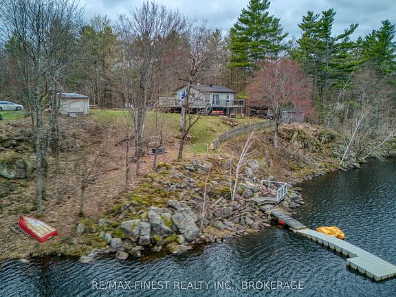 3rd image of 59 Oak Ln S