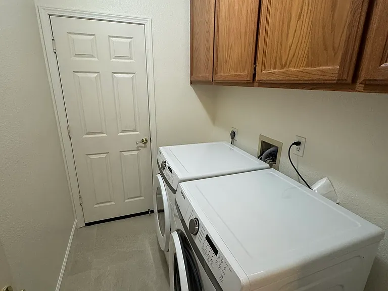 2221 Culpepper St — Photo 15