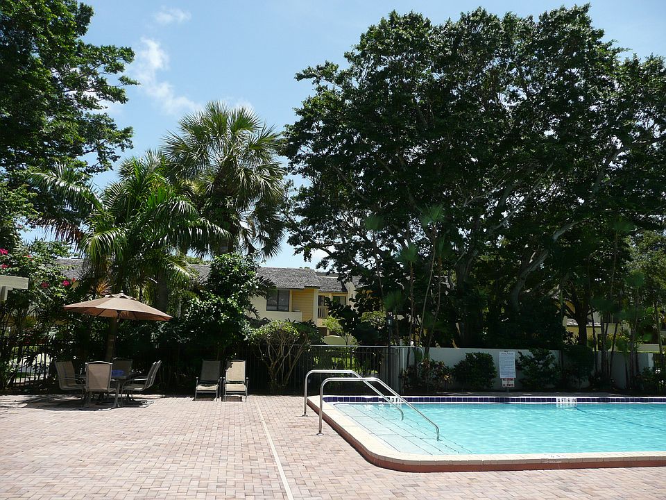 2nd image of 22844 Ironwedge Dr