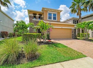 8425 Nandina Dr, Sarasota, FL 34240