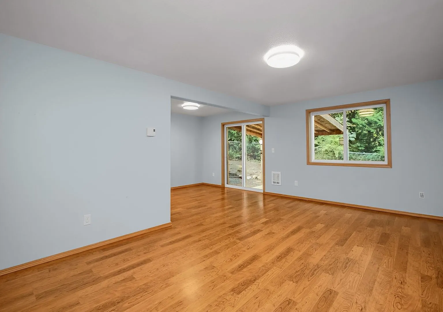 3Bd Lake Stevens House — Photo 2