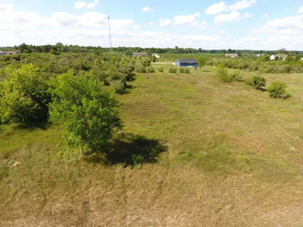 8150 Idared Rd, Saint Johns, MI 48879