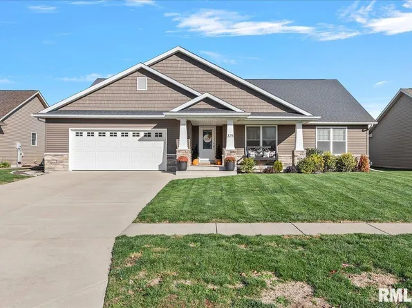 325 Hershiser Ln, Chatham, IL 62629