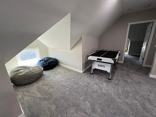 320 W 4th St #102 — Photo 11