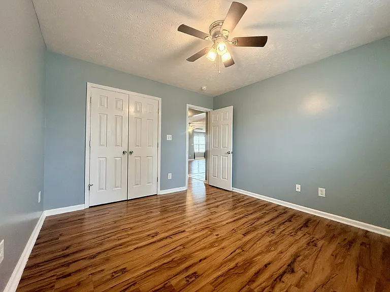 1928 Sir Michael Dr — Photo 11