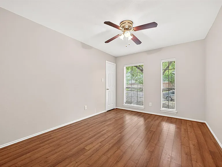 1646 Martin Lake Dr — Photo 39