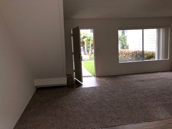 5th image of 33568 Blue Lantern St #2