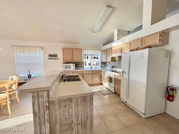 5th image of 2512 Asbury Ct