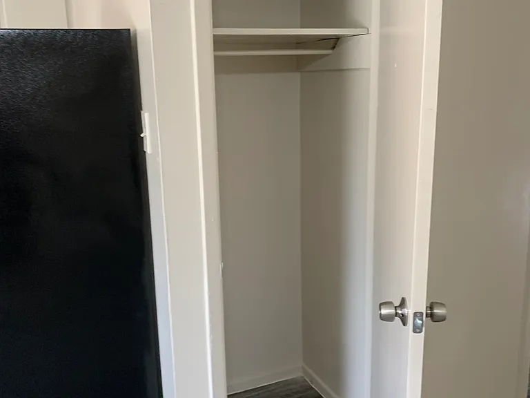 719 Britton Ave #8 — Photo 6