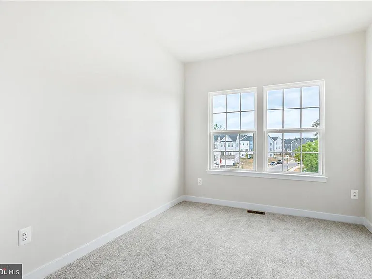 1795 Atlas Dr — Photo 34
