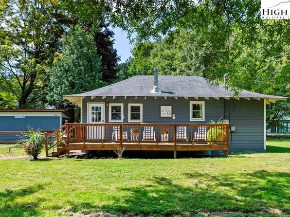 119 Foothills Drive, Boone, NC 28607