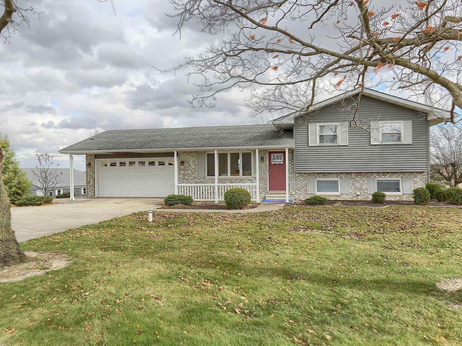 10576 S 100 E, Claypool, IN 46510 | Zillow