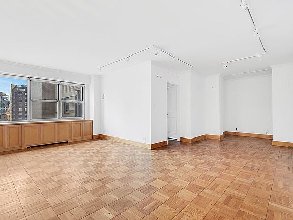 4th image of 400 E 56th St APT 24O