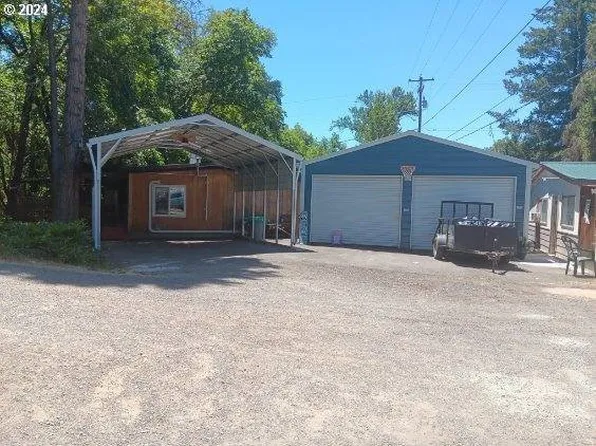 2483 N Myrtle Rd, Myrtle Creek, OR 97457