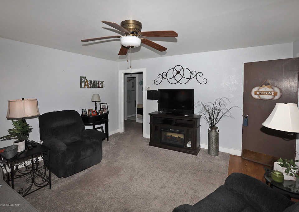 1st image of 81 N Virginia St