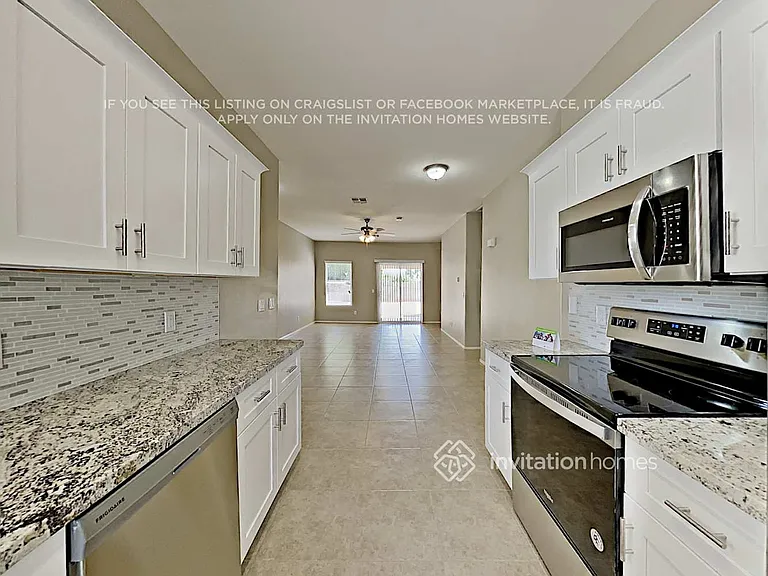 13177 W Calavar Rd — Photo 7