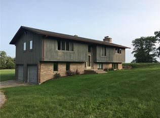 849 Peoria Rd, Pavilion, NY 14525