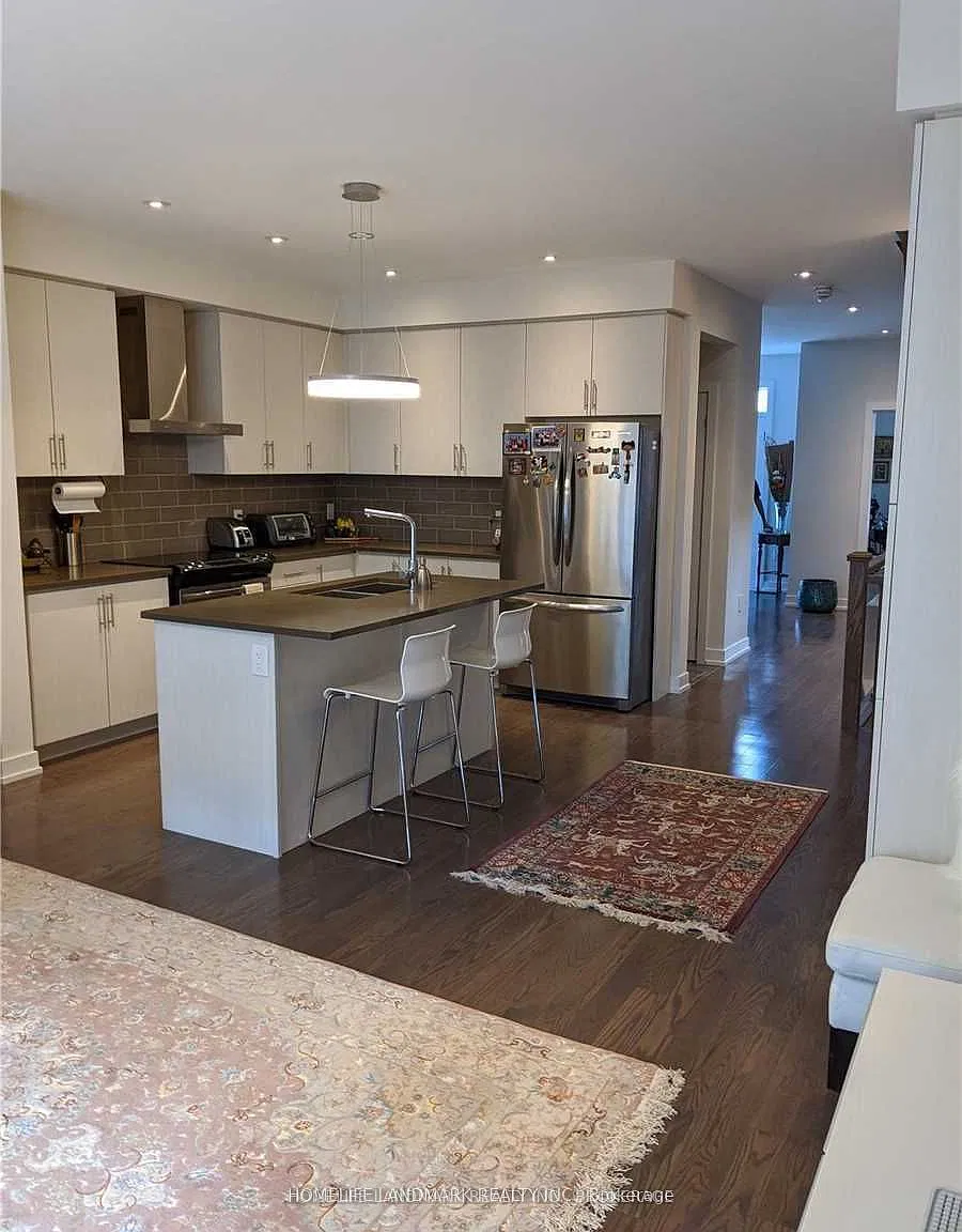 3 bed, $3,300 — Photo 4