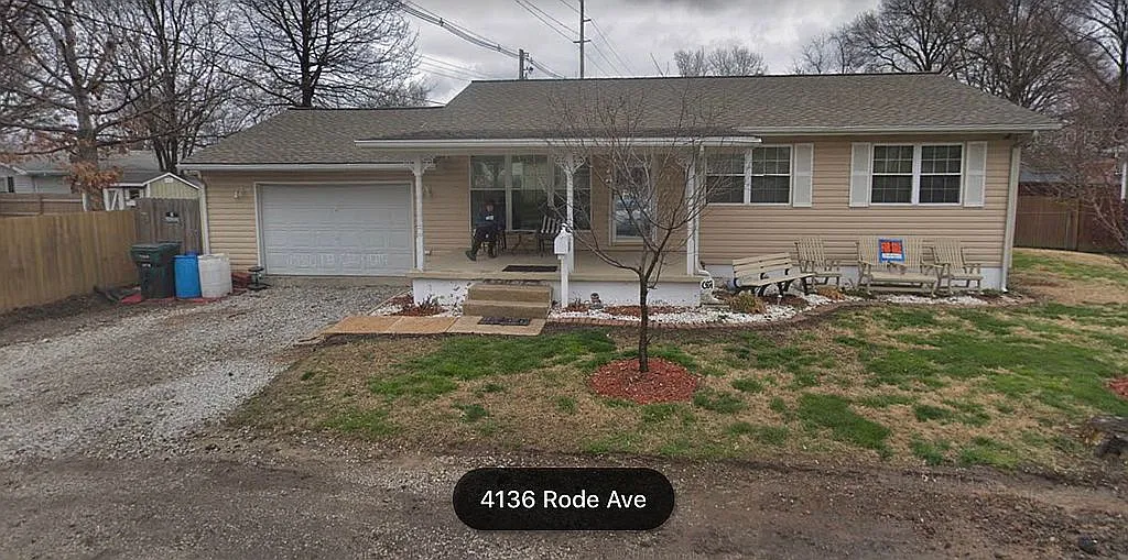 4136 Rode Ave photo 1