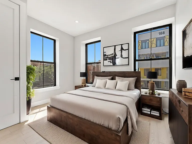 157 Stuyvesant Ave #2B — Photo 3