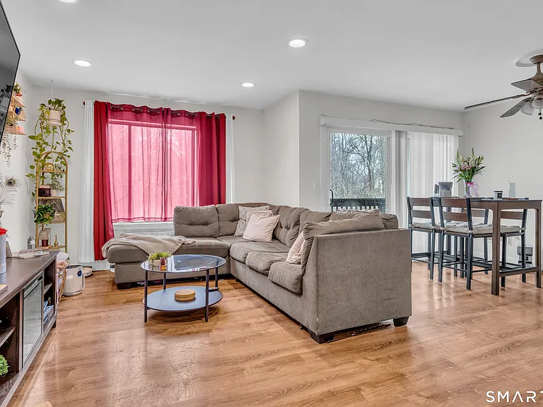 175 Mill Pond Rd #444 — Photo 3