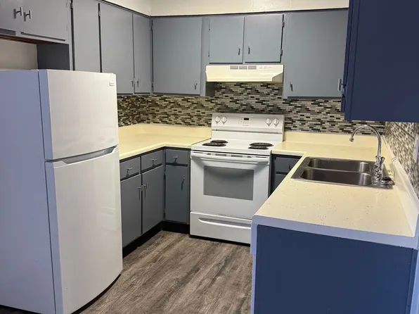 601 Riverhill Cir, Columbia, SC 29210