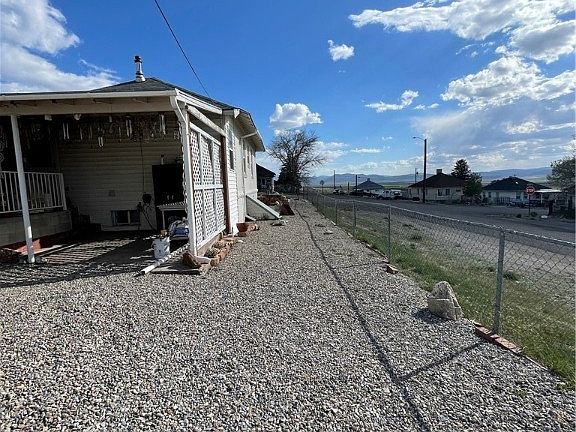 3rd image of 12 Avenue B