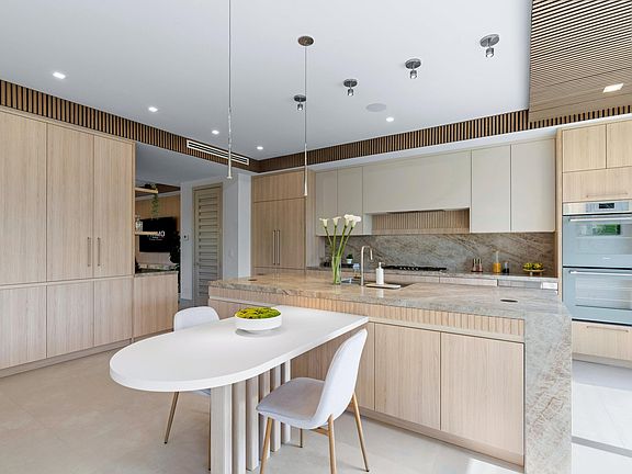 4th image of 3099 Banyan Road #B