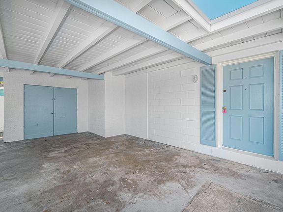 2nd image of 111 Gardenia Avenue