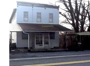 1806 Old Lancaster Pike, Sinking Spring, PA 19608