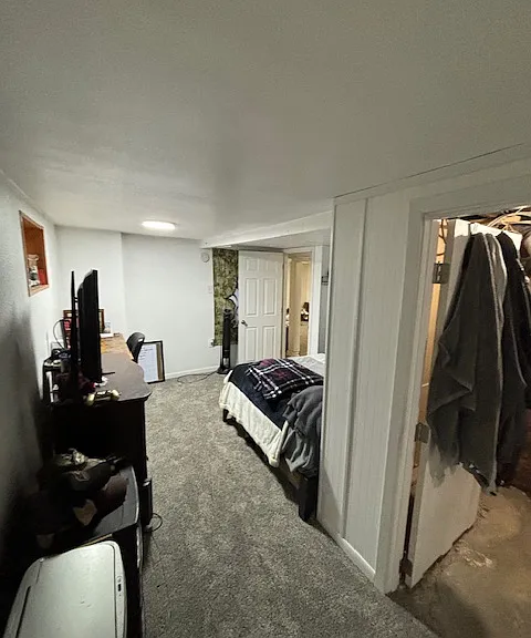 815 College St N — Photo 23