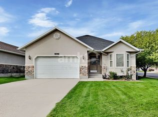 8682 S Dove Meadows Ln, West Jordan, UT 84088