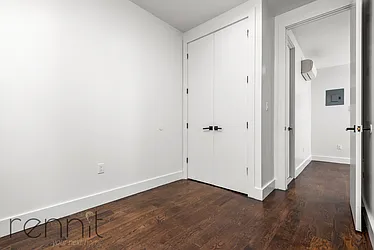 Rented by Rennit Inc.