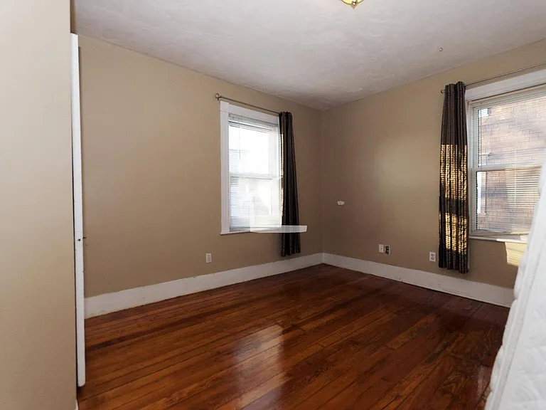 9 Haskell St — Photo 3