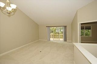 5th image of 476 Potters Dr