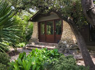 120 E Agarita Ave, San Antonio, TX 78212