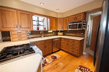 4th image of 446 E Balsam Ln