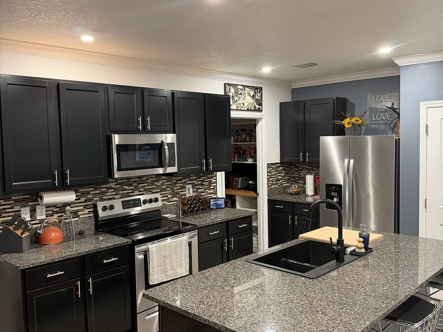 Golden Oriole Pkwy, Sarasota — Photo 4