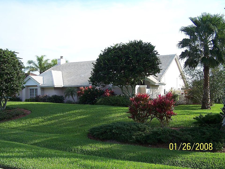 Front of home from street