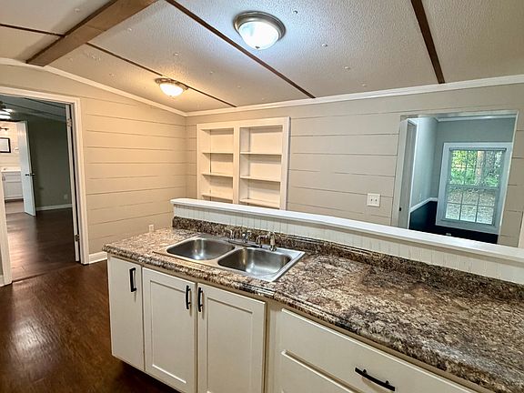 5th image of 308 N Main St #0