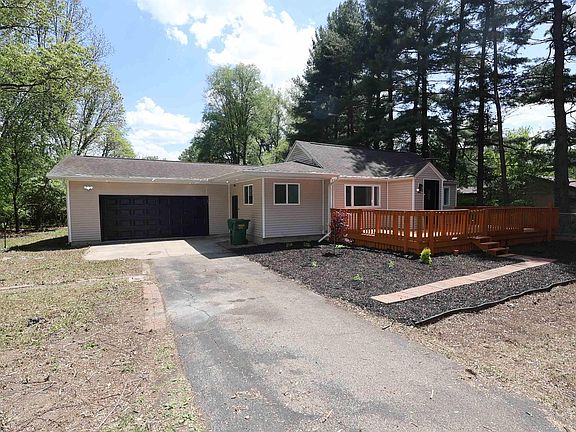 2nd image of 19254 Helen Ave
