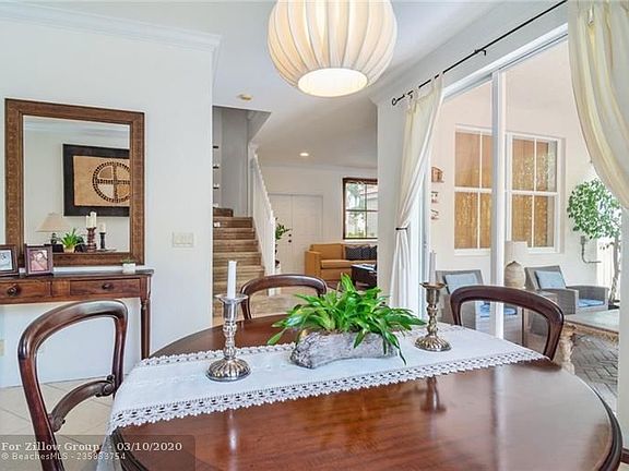 5th image of 1920 Aspen Ln