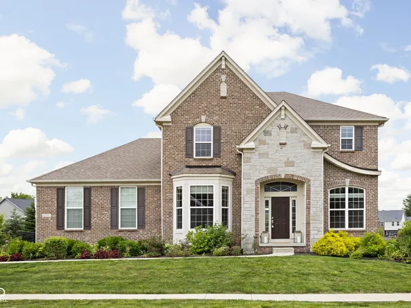 2515 Wood Hollow Trl, Zionsville, IN 46077
