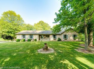 7827 Mason Rd, Yale, MI 48097