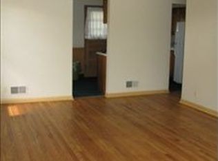 8214 Hascall St, Omaha, NE 68124