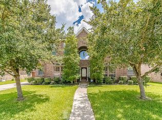 2418 Sullivan Ln, Dickinson, TX 77539