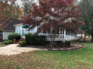 229 Riverbend Cir, Guntersville, AL 35976