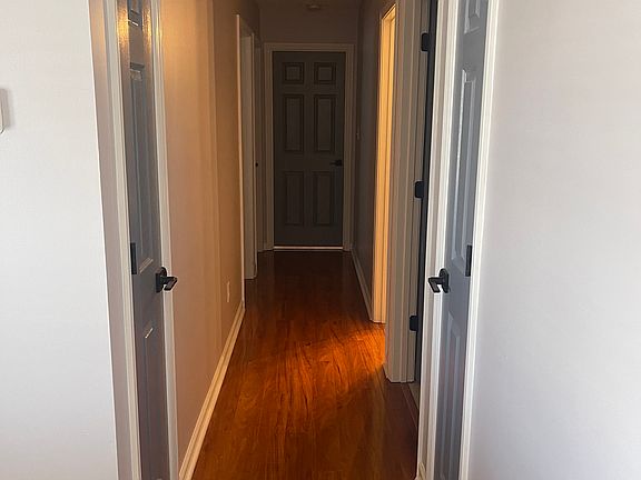 5th image of 1351 Salem Cir