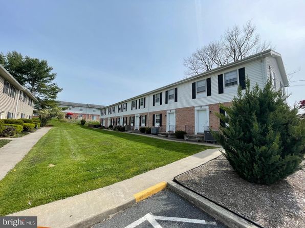 1781 Lincoln Way E #E