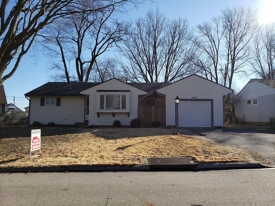 1st image of 2504 Oakley Ave